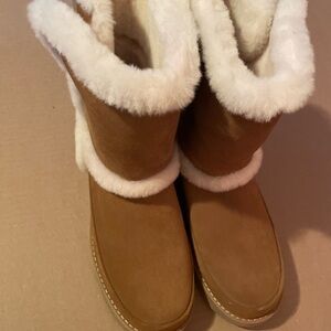 Women’s UGG boots